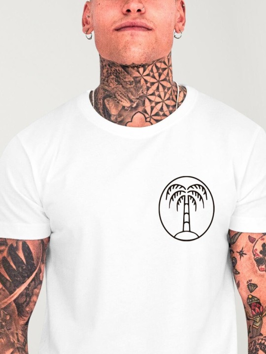 Men T-Shirt White Island