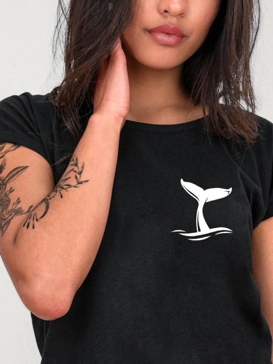 Camiseta de Mujer Negra Whale