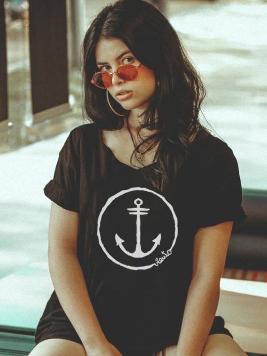 Camiseta Girlie BK - The Anchor Logo