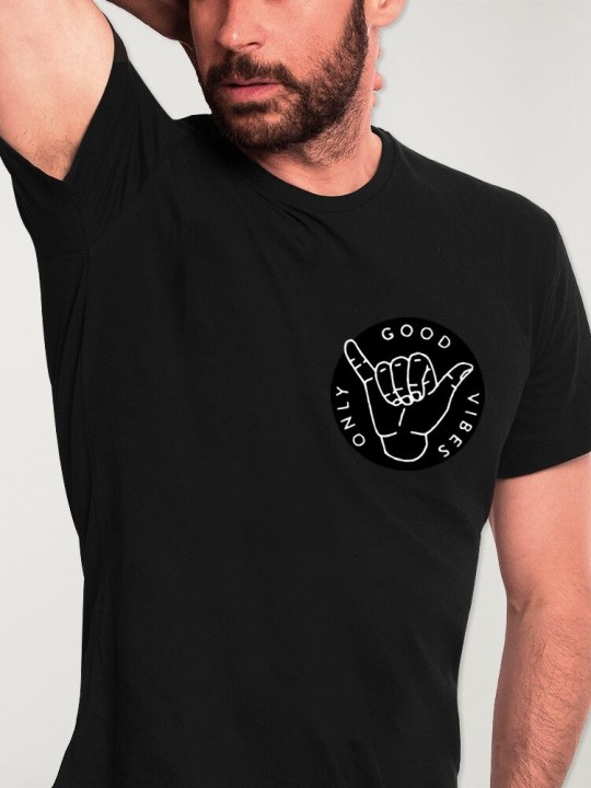 Men T-Shirt Black Good Vibes