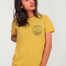 Camiseta Unisex Mostaza Sunny Whale